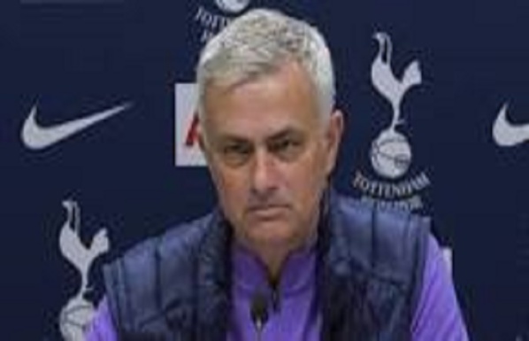 Premier League : Mourinho réussit sa première avec Tottenham (3-2) Premier League : Mourinho réussit sa première avec Tottenham (3-2)