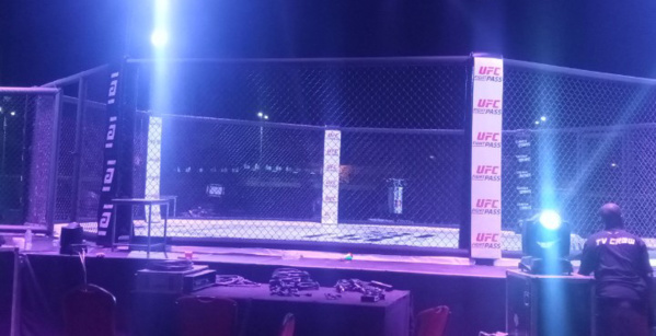 Compétition internationale MMA : l'humidité gâche la fête Compétition internationale MMA : l'humidité gâche la fête