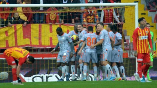 Super Lig : Demba Ba encore buteur Super Lig : Demba Ba encore buteur