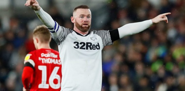 Rooney décisif pour sa première avec Derby County Rooney décisif pour sa première avec Derby County