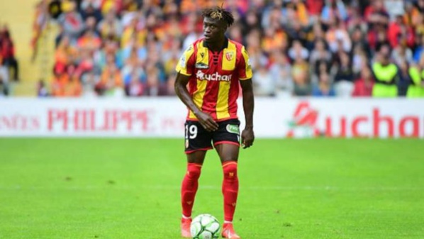 France Ligue 2 : Arial Mendy (Lens) rejoint l’US Orléans en Prêt ! France Ligue 2 : Arial Mendy (Lens) rejoint l’US Orléans en Prêt !