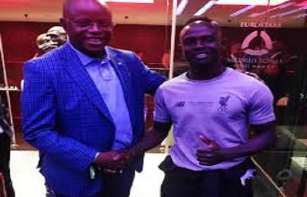 Vidéo- Ballon d’Or Africain 2019 : Matar Ba félicite Sadio Mané Vidéo- Ballon d’Or Africain 2019 : Matar Ba félicite Sadio Mané