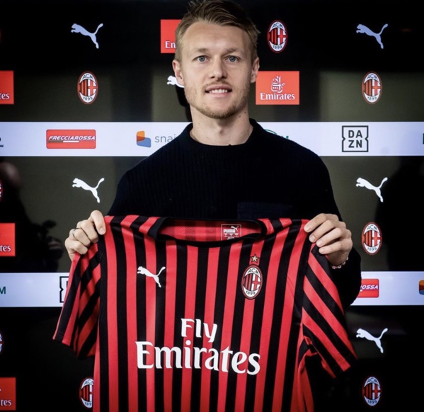 Mercato : Le défenseur Kjaer prêté au Milan AC Mercato : Le défenseur Kjaer prêté au Milan AC
