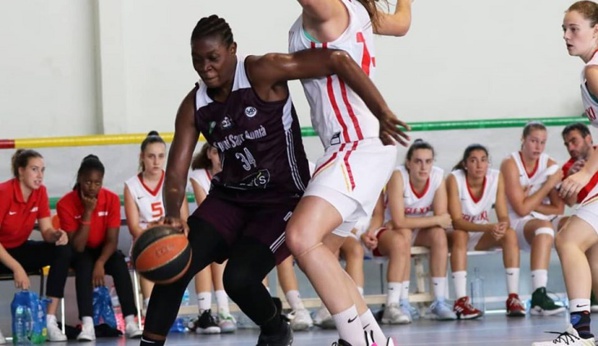 Expatriées : Aya Traoré et Maimouna Diarra en mode double-double Expatriées : Aya Traoré et Maimouna Diarra en mode double-double