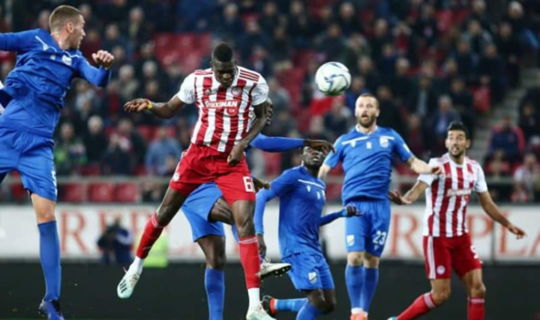 Vidéo : Pape Abdou Cissé claque un doublé et offre la victoire à Olympiacos