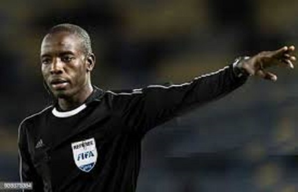 Eliminé en LDC : Etoile du Sahel veut ternir l’image de l’arbitre sénégalais, Maguette Ndiaye Eliminé en LDC : Etoile du Sahel veut ternir l’image de l’arbitre sénégalais, Maguette Ndiaye
