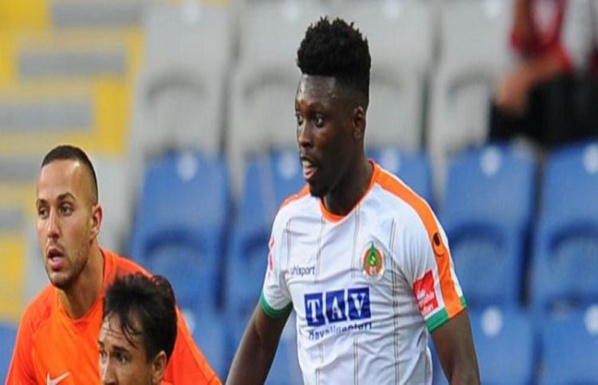 Lamine Gassama : « On fait une bonne saison » Lamine Gassama : « On fait une bonne saison »