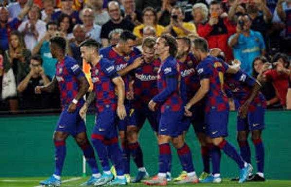 Barça : les joueurs acceptent de baisser leur salaire Barça : les joueurs acceptent de baisser leur salaire