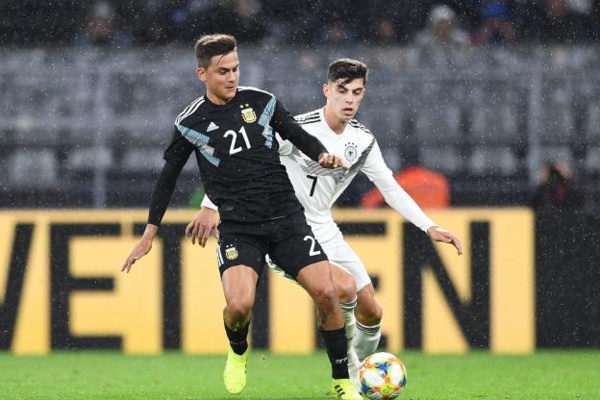 Coronavirus : la Fifa reporte tous les matches internationaux prévus en juin Coronavirus : la Fifa reporte tous les matches internationaux prévus en juin