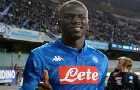Naples : Man Utd ne lâche pas Koulibaly Naples : Man Utd ne lâche pas Koulibaly