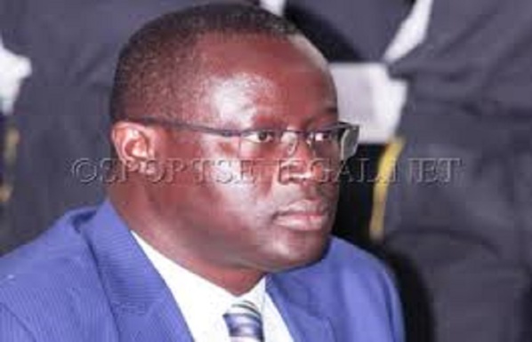 Covid-19 : La FSF va recevoir 300 millions de Fcfa des mains de la FIFA Covid-19 : La FSF va recevoir 300 millions de Fcfa des mains de la FIFA