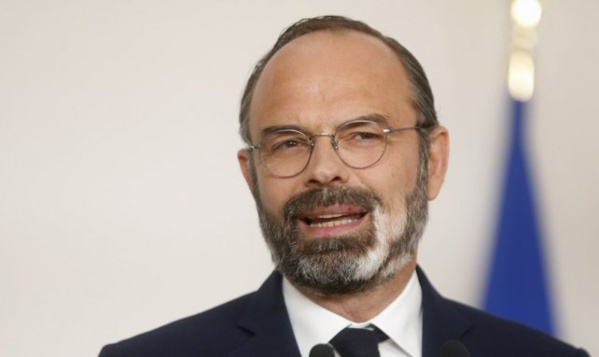 France : Le gouvernement met fin aux Ligues 1 et 2 France : Le gouvernement met fin aux Ligues 1 et 2