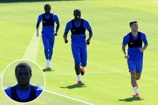 Chelsea : Découvrez le nouveau look de Ngolo Kante Chelsea : Découvrez le nouveau look de Ngolo Kante