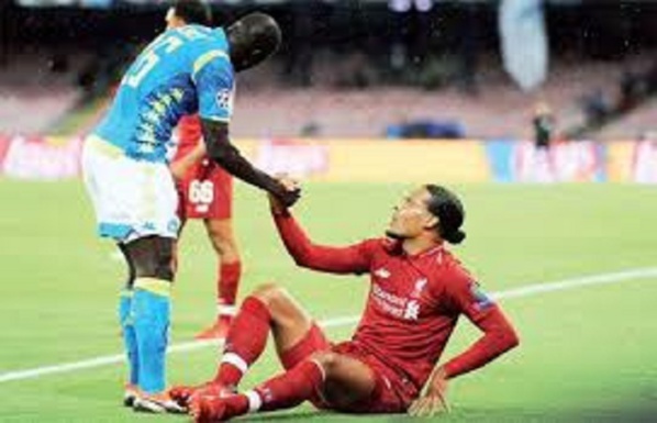 Liverpool : Koulibaly désiré par Andrea Dossena, un ancien du club Liverpool : Koulibaly désiré par Andrea Dossena, un ancien du club