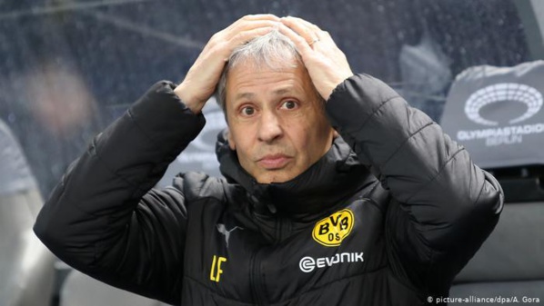 Dortmund : Lucien Favre pessimiste pour le titre Dortmund : Lucien Favre pessimiste pour le titre