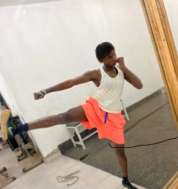 Dieynaba Diallo-Championne d’Afrique de Kung-fu Wushu : Une « Lionne » qui rêve d’un titre olympique Dieynaba Diallo-Championne d’Afrique de Kung-fu Wushu : Une « Lionne » qui rêve d’un titre olympique