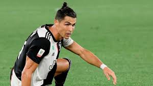 Coupe d'Italie : Luca Toni tacle Cristiano Ronaldo