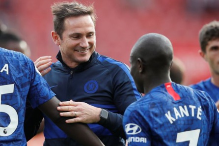 Chelsea: Frank Lampard éteint la polémique sur le départ de Ngolo Kanté Chelsea: Frank Lampard éteint la polémique sur le départ de Ngolo Kanté