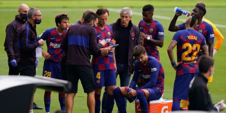 Barça : Ça chauffe dans les vestiaires  