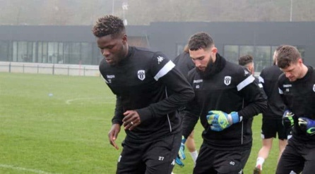 Angers : Pape Djibril Diaw et Ibrahim Cissé libérés par le club Angers : Pape Djibril Diaw et Ibrahim Cissé libérés par le club