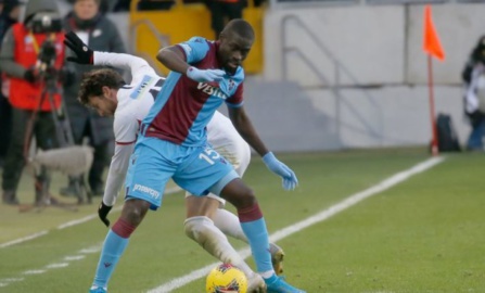 En fin de contrat, Pape Alioune Ndiaye n'a aucune envie de retourner à Stoke City En fin de contrat, Pape Alioune Ndiaye n'a aucune envie de retourner à Stoke City