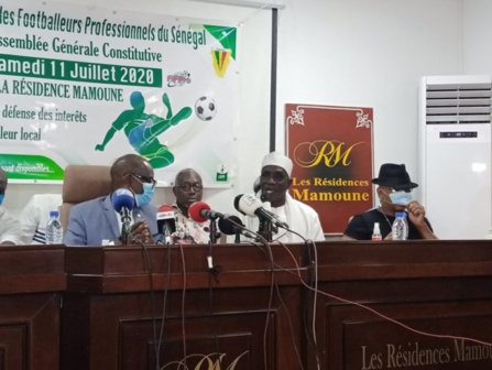 Le bureau provisoire du syndicat des footballeurs professionnels connu Le bureau provisoire du syndicat des footballeurs professionnels connu