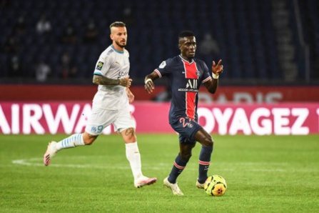 Victoire de Marseille face au PSG : découvrez les notes de Gana Gueye et Pape Alassane Gueye Victoire de Marseille face au PSG : découvrez les notes de Gana Gueye et Pape Alassane Gueye
