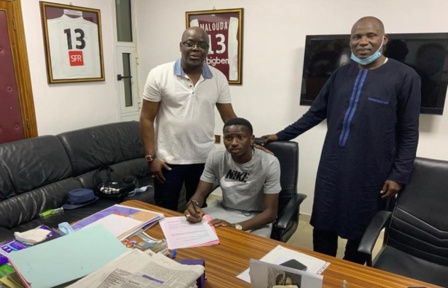 Metz : Pape Matar Sarr signe son premier contrat professionnel Metz : Pape Matar Sarr signe son premier contrat professionnel