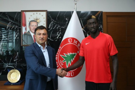 Turquie : Adama Wade et Idrissa Camara signent à Ümraniyespor Turquie : Adama Wade et Idrissa Camara signent à Ümraniyespor