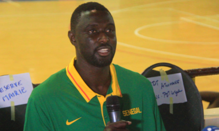 Boniface Ndong, coach de l’équipe nationale masculine de basket : « Mon objectif est de … » Boniface Ndong, coach de l’équipe nationale masculine de basket : « Mon objectif est de … »
