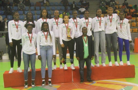 Afrobasket féminin U18: le Sénégal se console avec la médaille de bronze et le trophée fair-play Afrobasket féminin U18: le Sénégal se console avec la médaille de bronze et le trophée fair-play