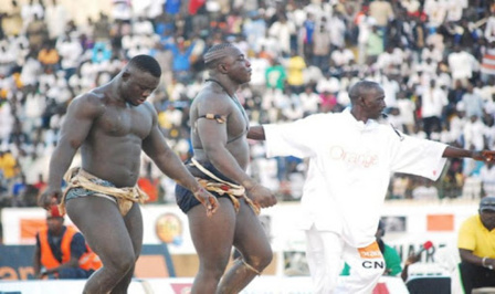 Eumeu Sène : un lutteur qui n’a jamais perdu un combat au mois d’avril Eumeu Sène : un lutteur qui n’a jamais perdu un combat au mois d’avril