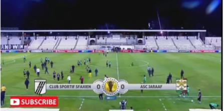 Coupe de la CAF : nul blanc face au CS sfaxien, le Jaraaf termine premier du Groupe C Coupe de la CAF : nul blanc face au CS sfaxien, le Jaraaf termine premier du Groupe C