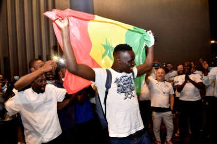 Equipe nationale : Les images de l'arrivée d'Edouard Mendy