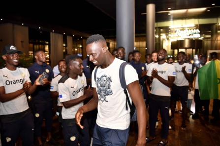 Equipe nationale : Les images de l'arrivée d'Edouard Mendy