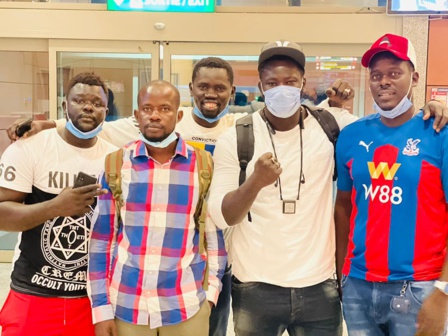 Pour battre Tapha Tine, Boy Niang 2 en Chine pour un mois