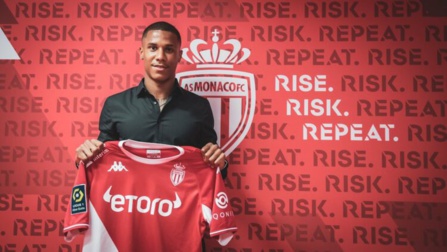 Mercato : Ismail Jakobs a rejoint l’AS Monaco pour 5 ans Mercato : Ismail Jakobs a rejoint l’AS Monaco pour 5 ans