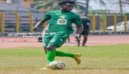 Guinée : Pape Abdou Ndiaye vers le Horoya, le transfert est presque bouclé Guinée : Pape Abdou Ndiaye vers le Horoya, le transfert est presque bouclé