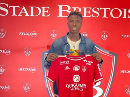Mercato : Youssouph Badji prêté à Brest pour une saison Mercato : Youssouph Badji prêté à Brest pour une saison