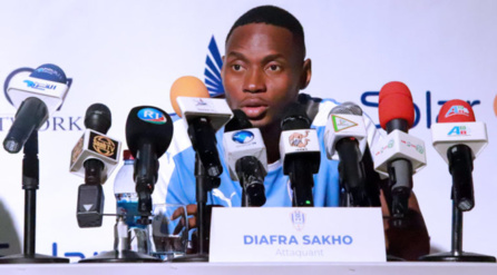 Djibouti : Diafra Sakho présenté aux public par Arta Solar 7 Djibouti : Diafra Sakho présenté aux public par Arta Solar 7
