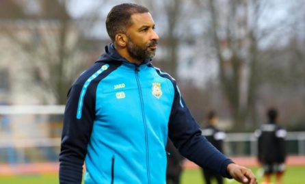 Red Star : Habib Beye devient coach titulaire par intérim ! Red Star : Habib Beye devient coach titulaire par intérim !