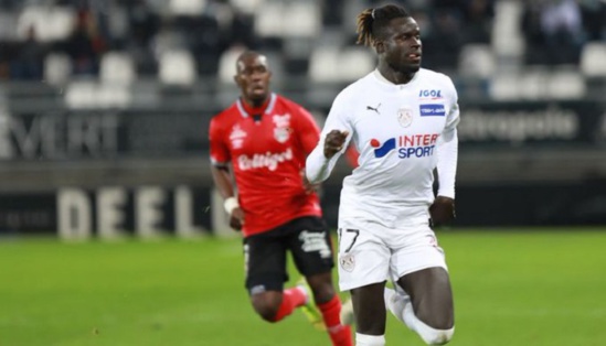 Ligue 2 : Amiens, encore un doublé de Aliou Badji Ligue 2 : Amiens, encore un doublé de Aliou Badji