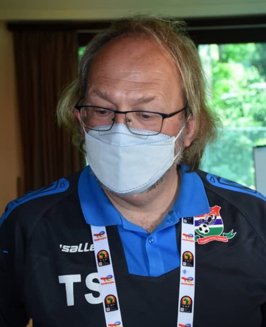 Can 2021 : Les graves révélations du sélectionneur de la Gambie sur l’organisation : « Six joueurs partagent une même chambre… » Can 2021 : Les graves révélations du sélectionneur de la Gambie sur l’organisation : « Six joueurs partagent une même chambre… »