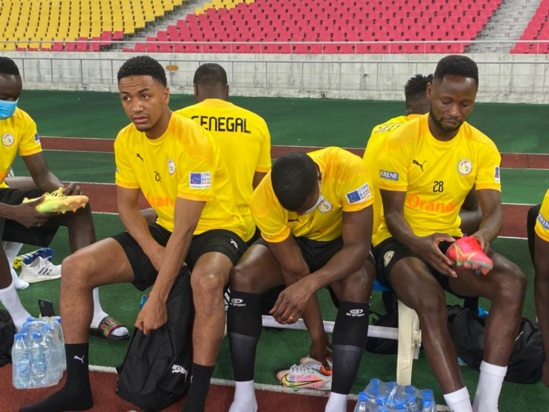 CAN 2021 : Premier galop des « Lions » après la qualification, sans Boulaye Dia, Ballo en solo CAN 2021 : Premier galop des « Lions » après la qualification, sans Boulaye Dia, Ballo en solo