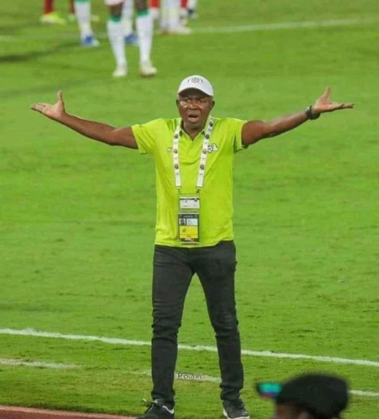 Burkina Faso : la fédé met un terme au contrat de Kamou Malo Burkina Faso : la fédé met un terme au contrat de Kamou Malo