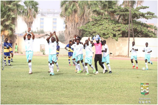 Ligue 1 (10eJ) : mené 3-0, Jaraaf réussi à égaliser, Casa Sport tenu en échec Ligue 1 (10eJ) : mené 3-0, Jaraaf réussi à égaliser, Casa Sport tenu en échec