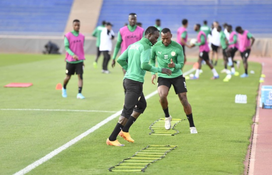 Revivez la première séance d’entraînement des lions du Sénégal au grand stade de Marrakech