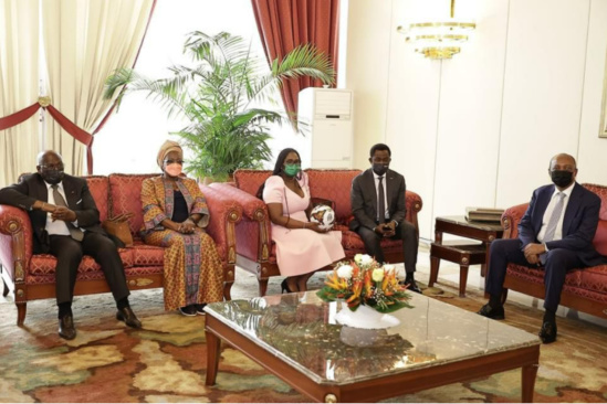 Patrice Motsepe sur l'élection de la FIF : Le football ivoirien « mérite l'unité » Patrice Motsepe sur l'élection de la FIF : Le football ivoirien « mérite l'unité »