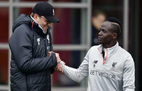 Liverpool : Jurgen Klopp « le poste convient bien Sadio Mané » Liverpool : Jurgen Klopp « le poste convient bien Sadio Mané »