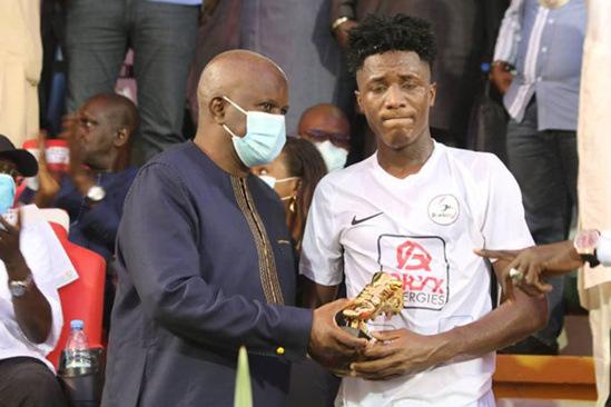 Belgique : Pape Demba Diop, un avenir radieux dans l’entrejeu de Zulte Waregem Belgique : Pape Demba Diop, un avenir radieux dans l’entrejeu de Zulte Waregem